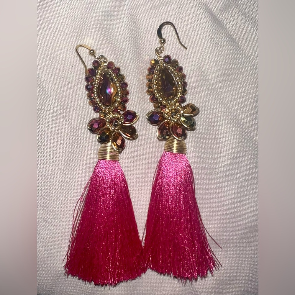 Short pink handcrafted tassel earrings